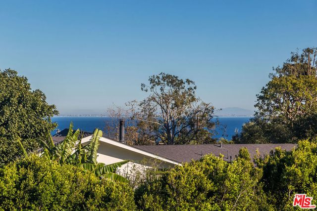 6900 Dume Drive, Malibu, CA 90265