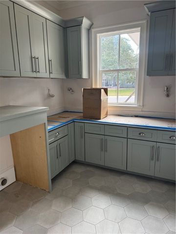 11822 Old Demere Road, St Simons Island, GA 31522