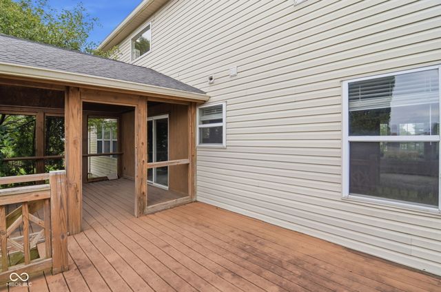 902 Hearthside Court, Brownsburg, IN 46112