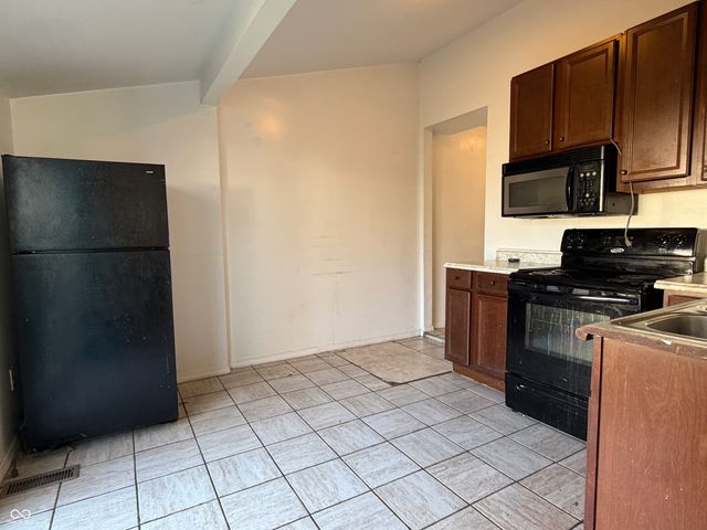 1504 E Southern Avenue, Indianapolis, IN 46203