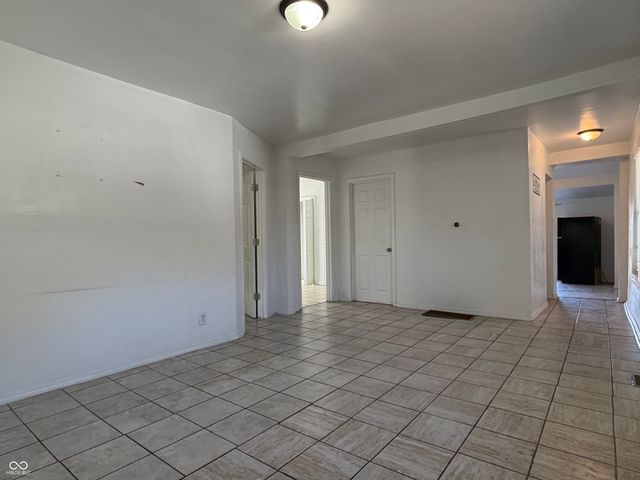 1504 E Southern Avenue, Indianapolis, IN 46203