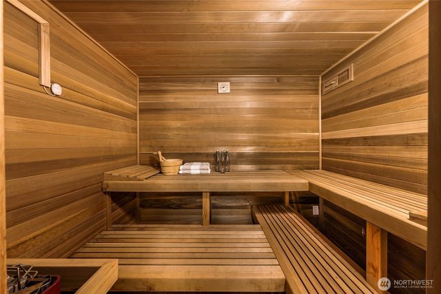 2333 Federal Avenue E, Seattle, WA 98102