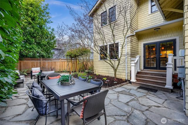 2333 Federal Avenue E, Seattle, WA 98102