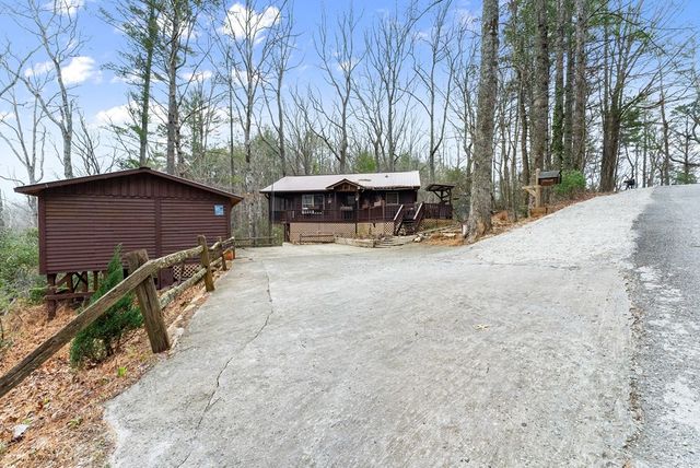 279 Cindy Cove Road, Blairsville, GA 30512