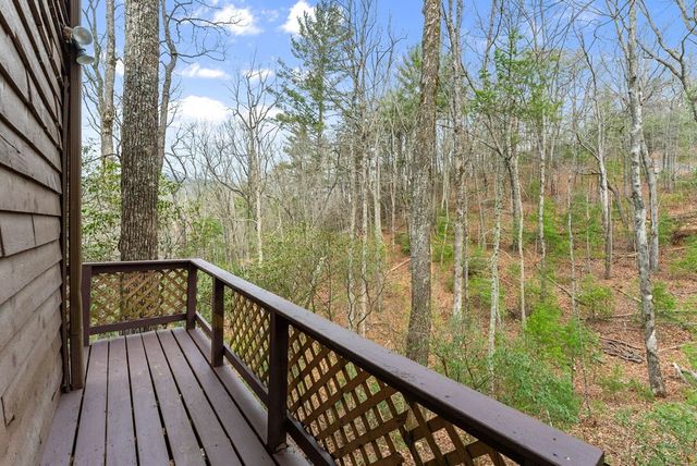 279 Cindy Cove Road, Blairsville, GA 30512