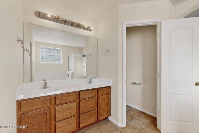 2527 Candlewood Circle, Las Cruces, NM 88011