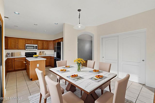 2527 Candlewood Circle, Las Cruces, NM 88011