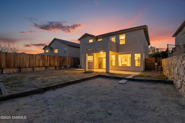 2527 Candlewood Circle, Las Cruces, NM 88011