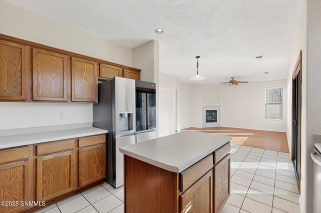 2527 Candlewood Circle, Las Cruces, NM 88011