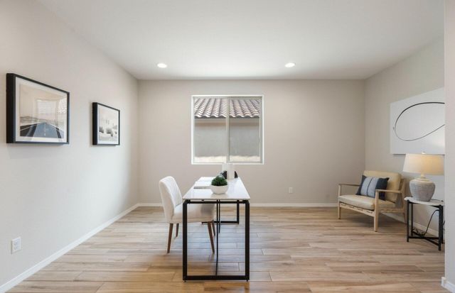 6331 Angelou Lane NW, Albuquerque, NM 87120