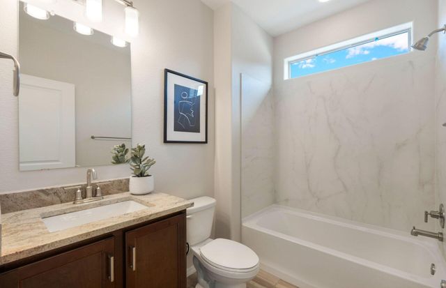 6331 Angelou Lane NW, Albuquerque, NM 87120