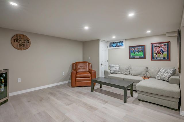 63 Norma Drive, Nashua, NH 03062