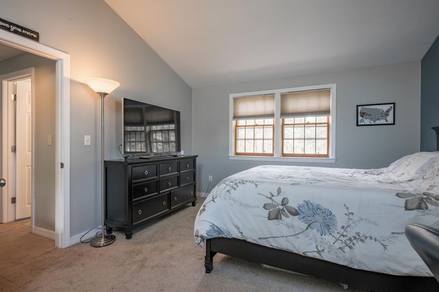 63 Norma Drive, Nashua, NH 03062