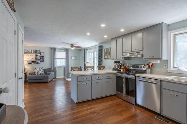 63 Norma Drive, Nashua, NH 03062