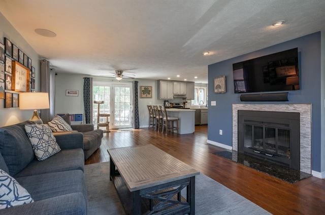 63 Norma Drive, Nashua, NH 03062
