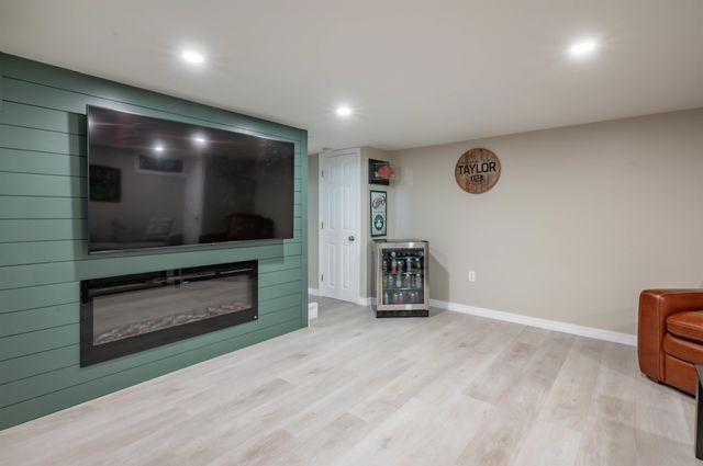63 Norma Drive, Nashua, NH 03062