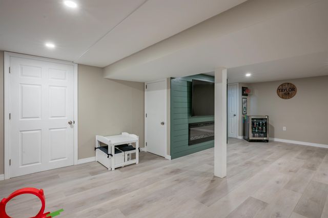 63 Norma Drive, Nashua, NH 03062