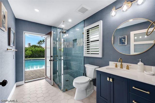 517 Parkwood LN, Naples, FL 34103