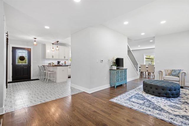 980 Serenity Way, Ann Arbor, MI 48103