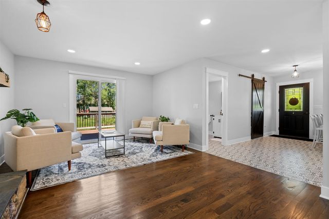 980 Serenity Way, Ann Arbor, MI 48103