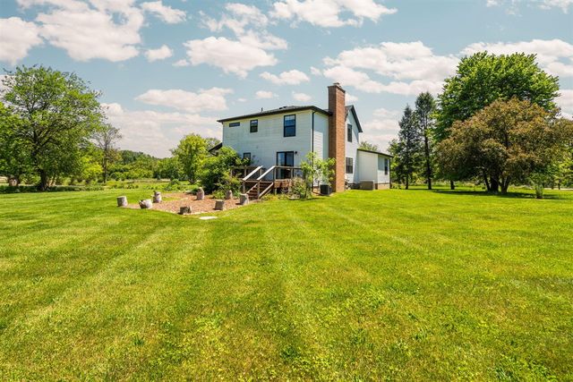 980 Serenity Way, Ann Arbor, MI 48103