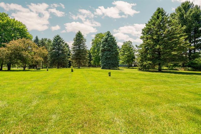 980 Serenity Way, Ann Arbor, MI 48103