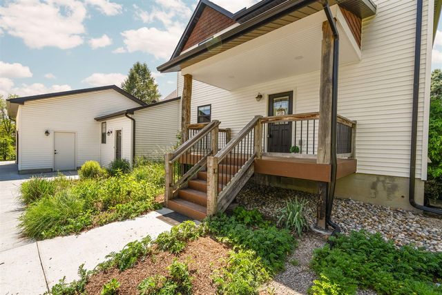 980 Serenity Way, Ann Arbor, MI 48103