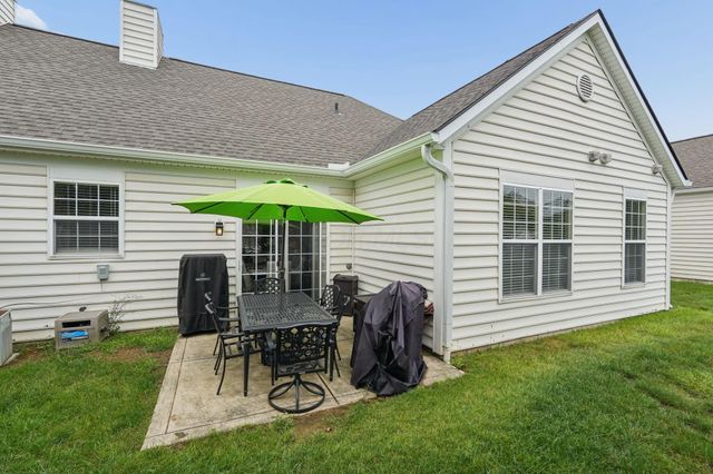 5967 Naughten Pond Drive, Columbus, OH 43213