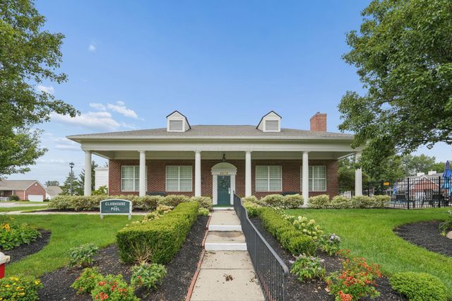 5967 Naughten Pond Drive, Columbus, OH 43213