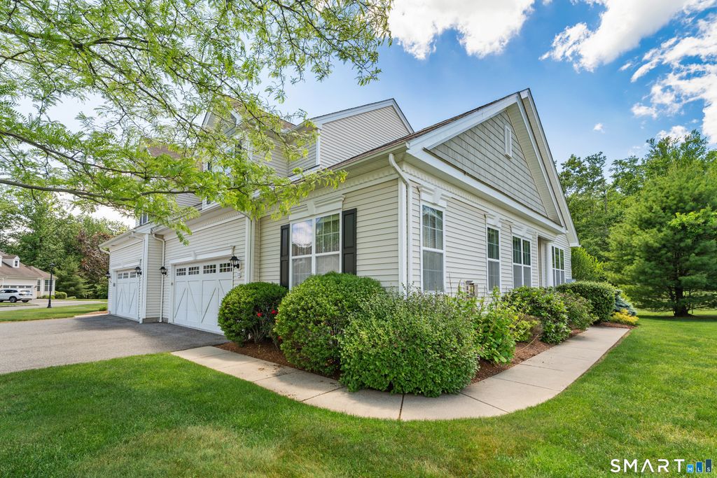 10 Ash Lane 10, Prospect, CT 06712