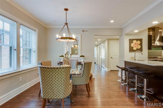 7552 Wydown Boulevard 1W, St Louis, MO 63105