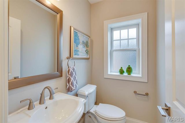 7552 Wydown Boulevard 1W, St Louis, MO 63105