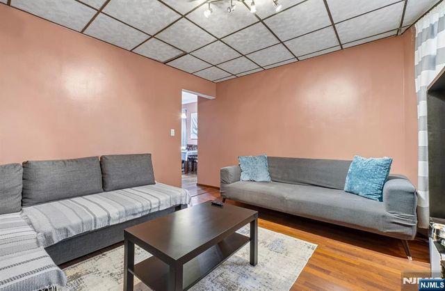 9 Cambridge Avenue, Garfield, NJ 07026