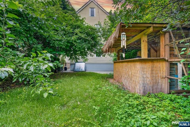 9 Cambridge Avenue, Garfield, NJ 07026