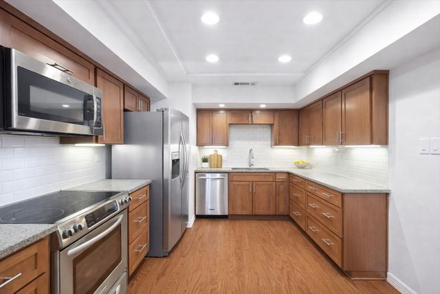 5200 Keller Springs Road 1322, Dallas, TX 75248