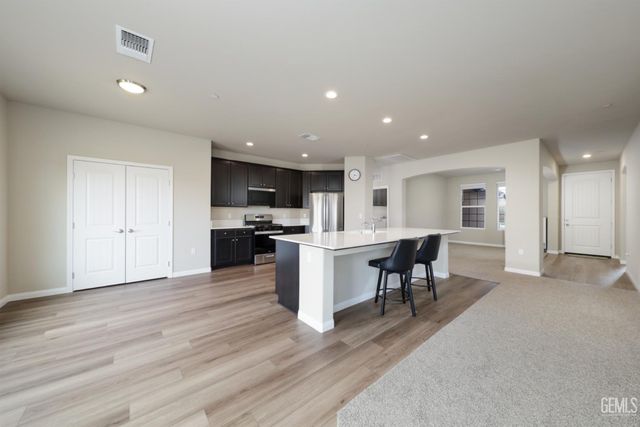 4617 Freestone, Bakersfield, CA 93306