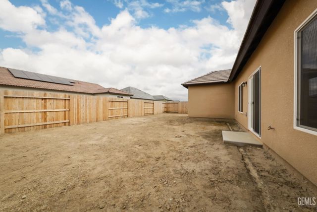 4617 Freestone, Bakersfield, CA 93306