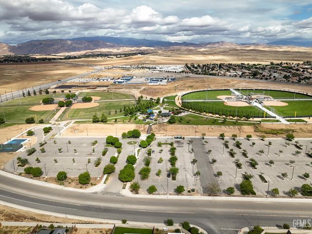 4617 Freestone, Bakersfield, CA 93306