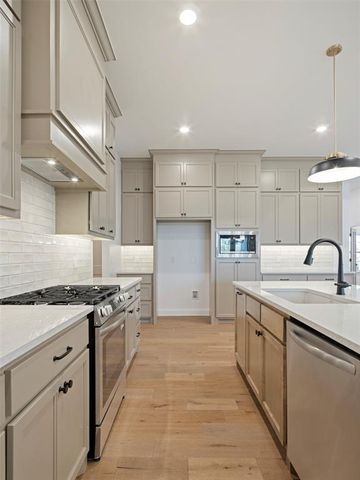 16309 Blackberry Farm Road, Oklahoma City, OK 73013