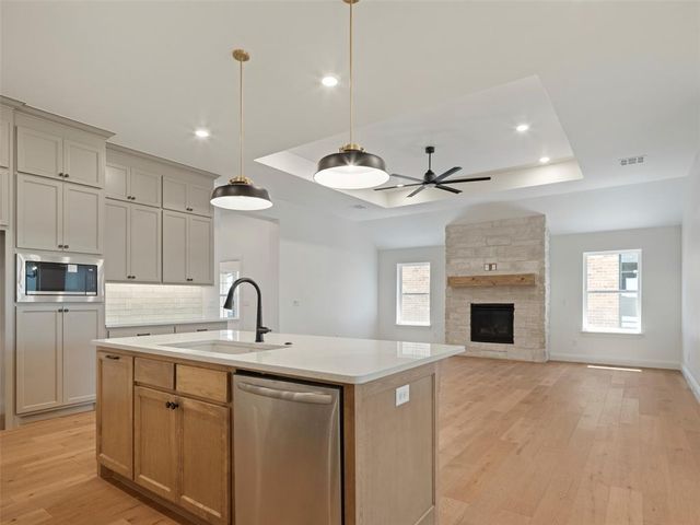 16309 Blackberry Farm Road, Oklahoma City, OK 73013