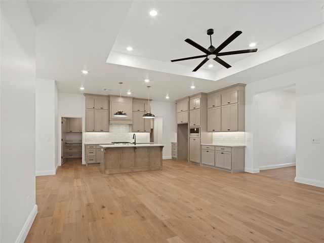16309 Blackberry Farm Road, Oklahoma City, OK 73013