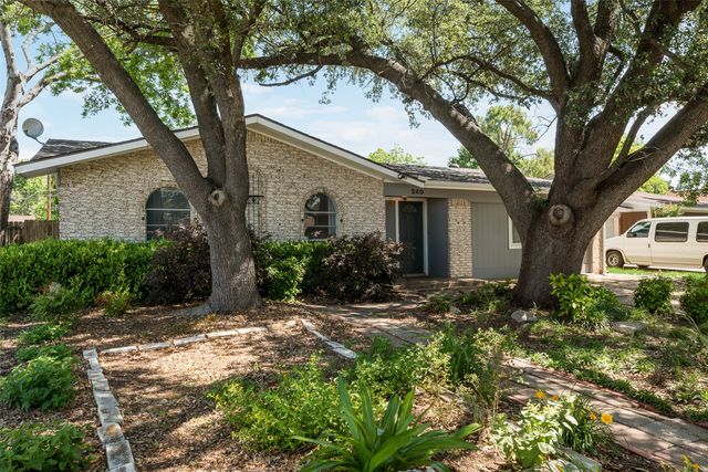 240 N Bryan Place, Mesquite, TX 75149