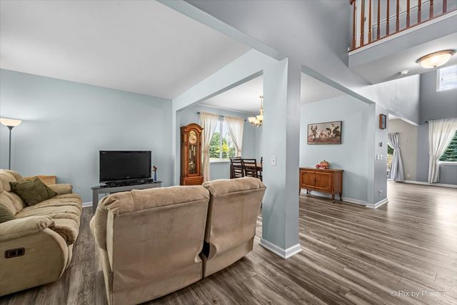 2046 Hearthstone Avenue, Yorkville, IL 60560