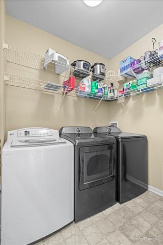 2046 Hearthstone Avenue, Yorkville, IL 60560