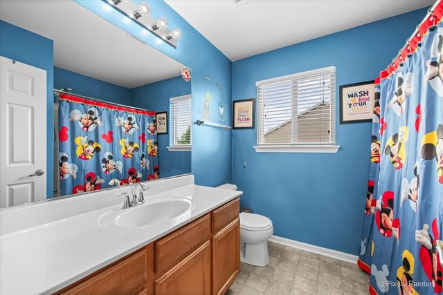 2046 Hearthstone Avenue, Yorkville, IL 60560