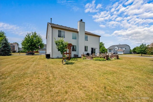 2046 Hearthstone Avenue, Yorkville, IL 60560