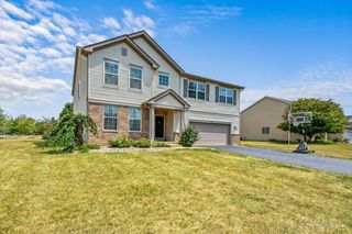 2046 Hearthstone Avenue, Yorkville, IL 60560