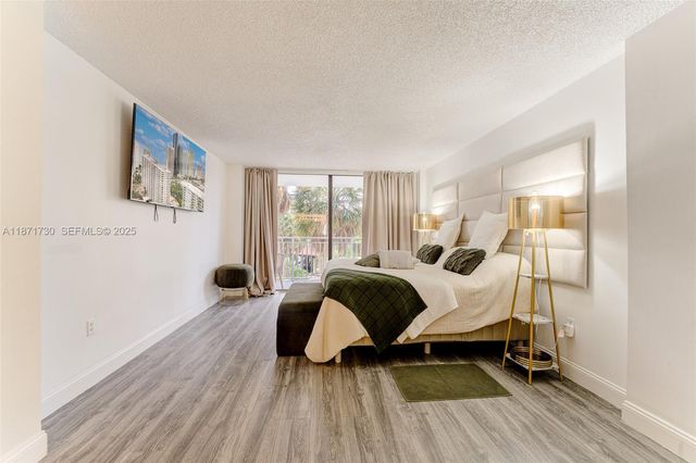 210 174th Street 312, Sunny Isles Beach, FL 33160