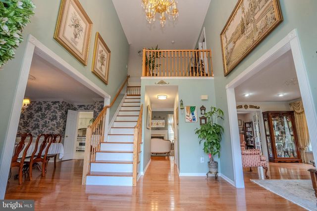 23 E KINCAID DR, West Windsor, NJ 08550