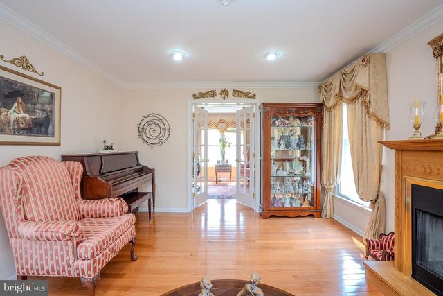 23 E KINCAID DR, West Windsor, NJ 08550